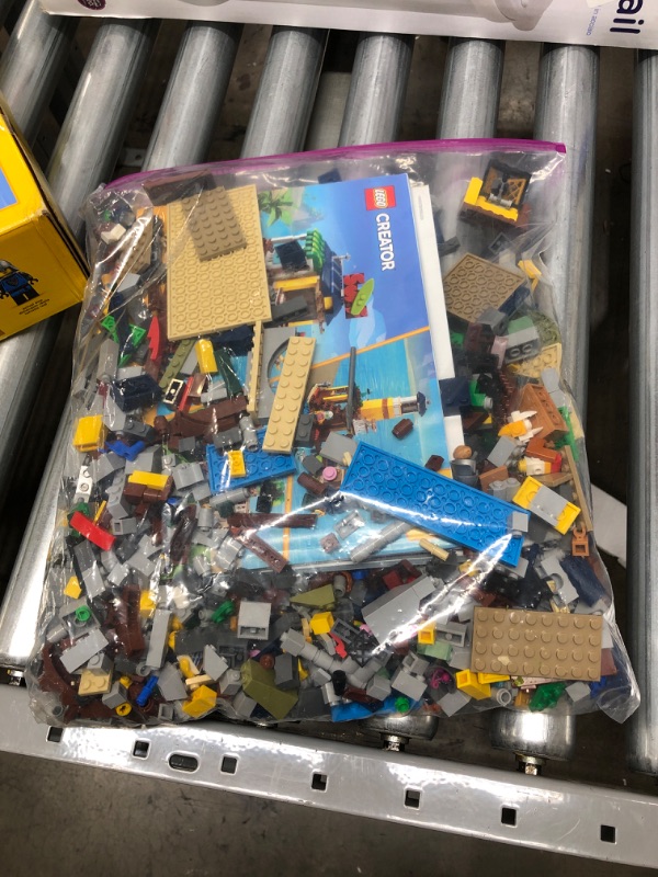 Photo 3 of **UNKNOWN MISSING PARTS** LEGO Creator 3in1 Medieval Castle 31120 Building Kit; Castle with Moat and Drawbridge, Plus 3 Minifigures; New 2021 (1,426 Pieces)
