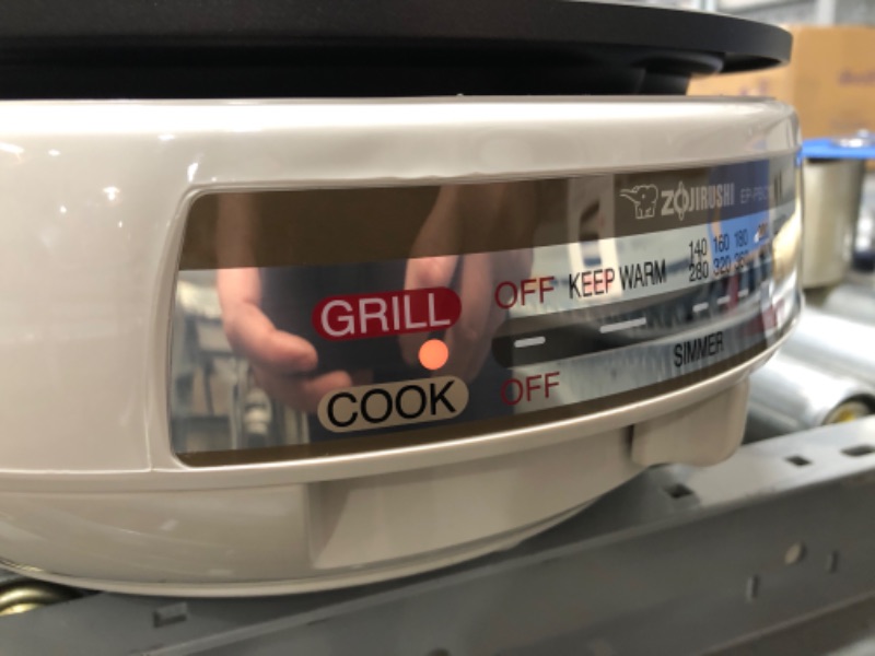 Photo 1 of **TESTED AND FUNCTIONS ** Zojirushi EP-PBC10 Gourmet d'Expert Electric Skillet
