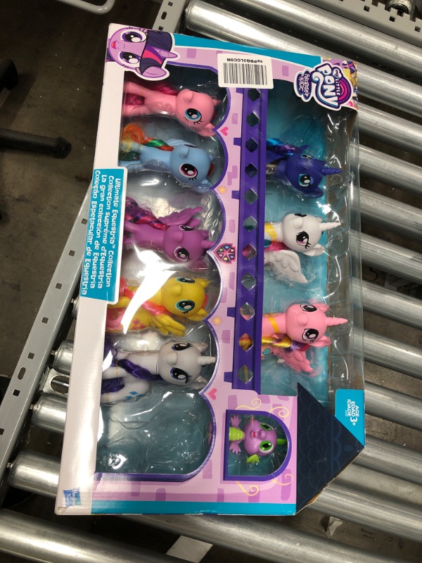 Photo 2 of **MISSING A PONY ** My Little Pony Friendship is Magic Toys Ultimate Equestria Collection – 10 Figure Set Including Mane 6, Princesses, and Spike the Dragon – Kids Ages 3 and Up
