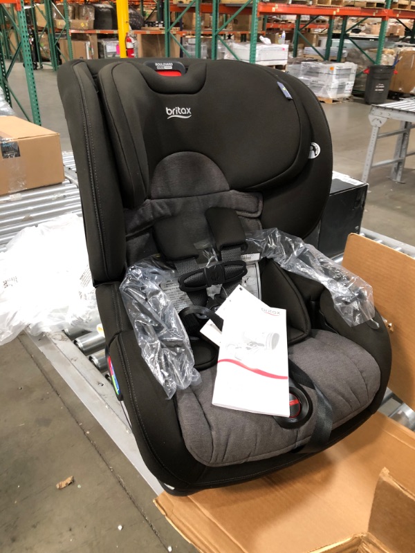 Photo 2 of Britax Boulevard ClickTight Anti-Rebound Bar Convertible Car Seat, StayClean Grey - Stain, Moisture & Odor Resistant Fabric
