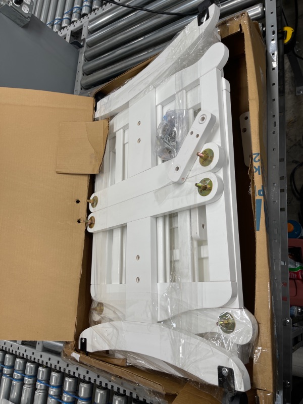 Photo 1 of Dream On Me, Full Size 2-in-1 Folding Stationary Side Crib, White 54x31x46 Inch (Pack of 1)


//used, might be missing hardware