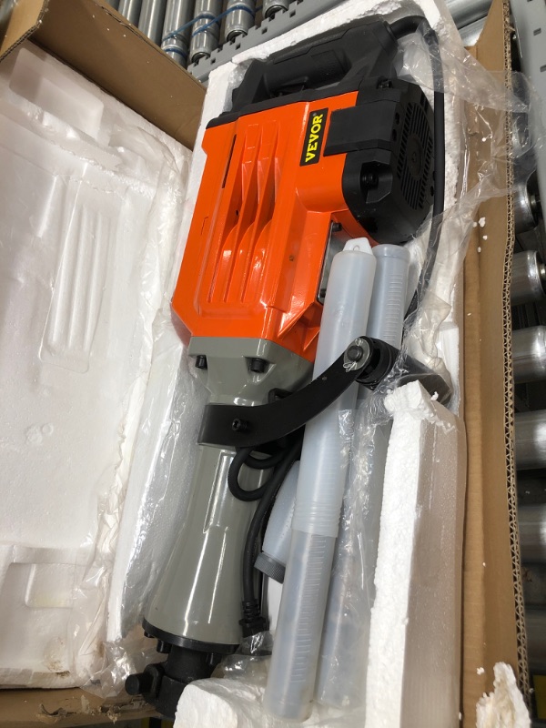 Photo 2 of ***PARTS ONLY*** VEVOR Demolition Jack Hammer 3600W Jack Hammer Concrete Breaker 1800 BPM Heavy Duty Electric Jack Hammer 4pcs Chisels Bit w/Gloves & 360°Swiveling Front Handle for Trenching, Chipping, Breaking Holes