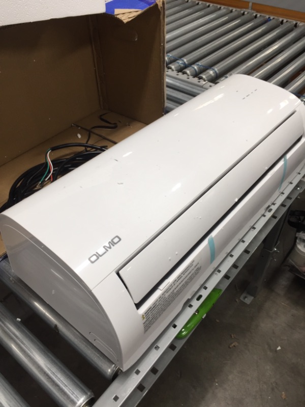 Photo 2 of ***FAN ONLY***NOT A SET
OLMO 12,000 BTU 1 Ton Alpic Eco Ductless Mini Split Air Conditioner 115-Volt/60Hz
