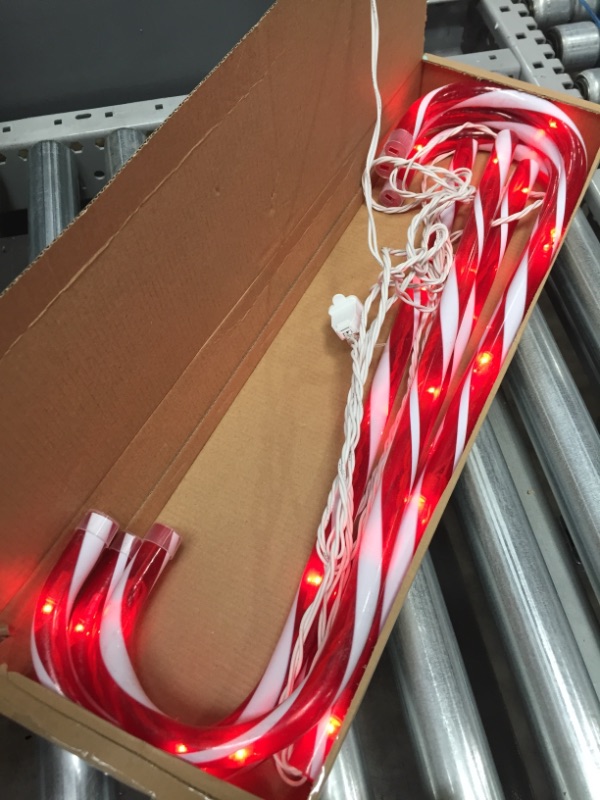 Photo 2 of *USED*
Brillarlights Outdoor Pathway Markers, 20 inch Set of 6 Light up Candy Canes