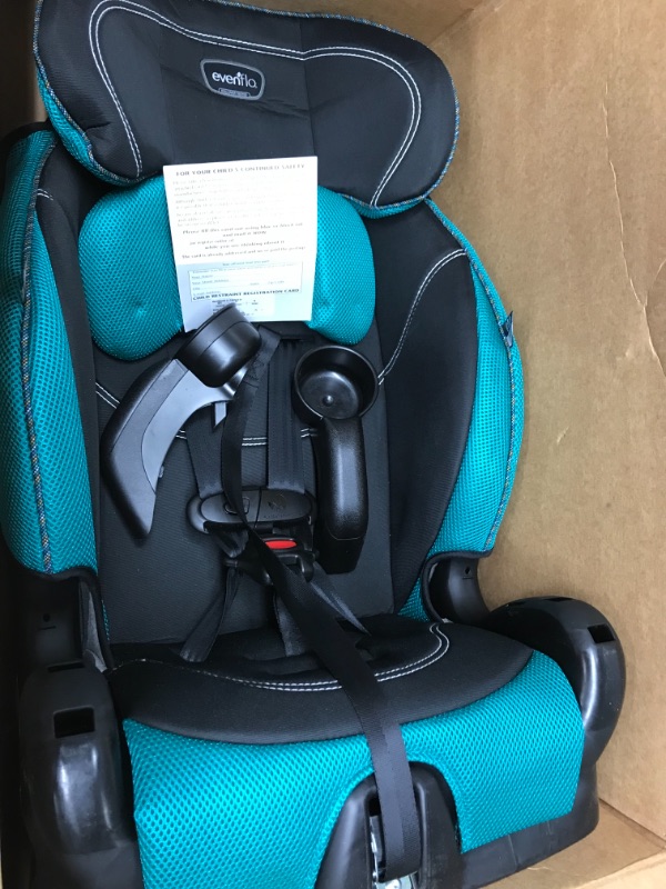 Photo 2 of Evenflo Chase Lx Harnessed Booster Car Seat
