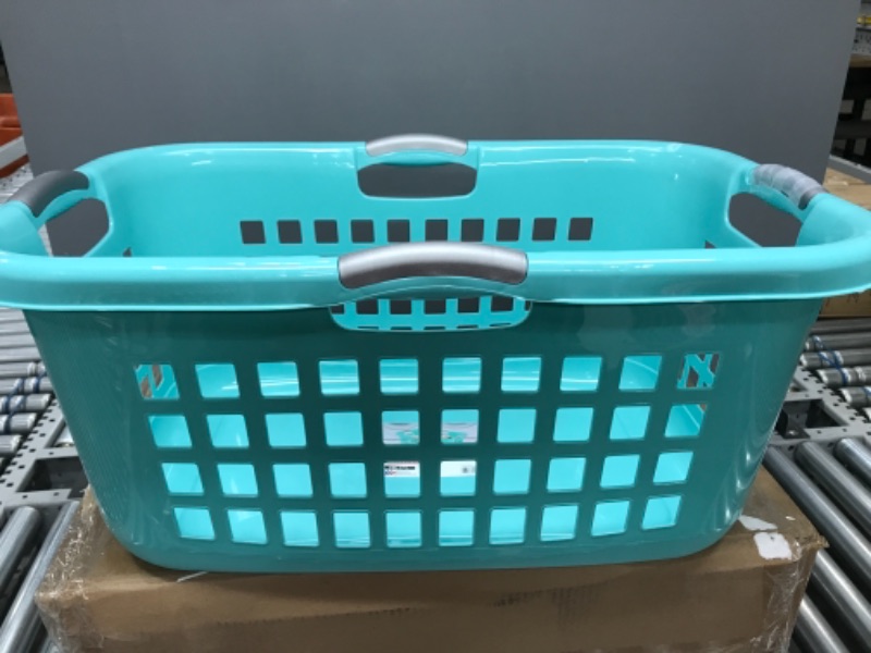 Photo 4 of *DAMAGED HANDLE**Sterilite Green Plastic Laundry Basket 2 Bushel
