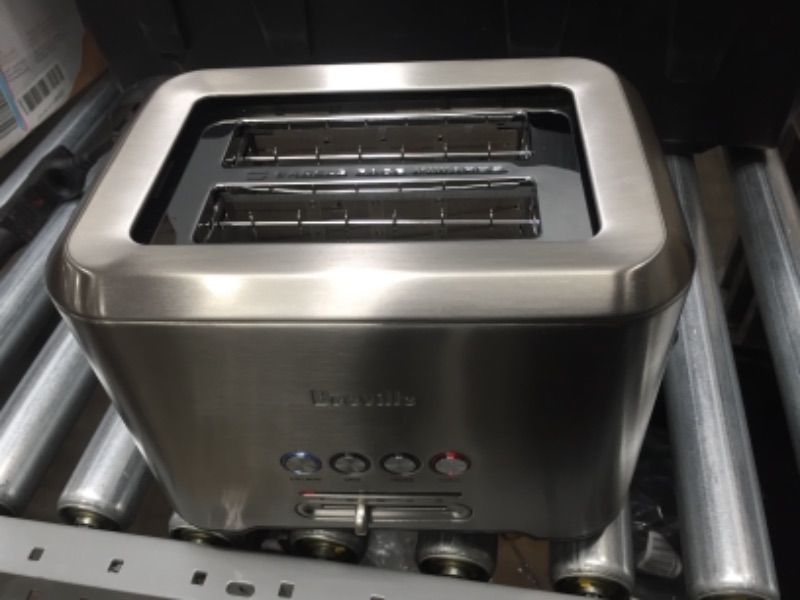 Photo 2 of Breville BTA720XL 2-Slice Toaster - Stainless Steel