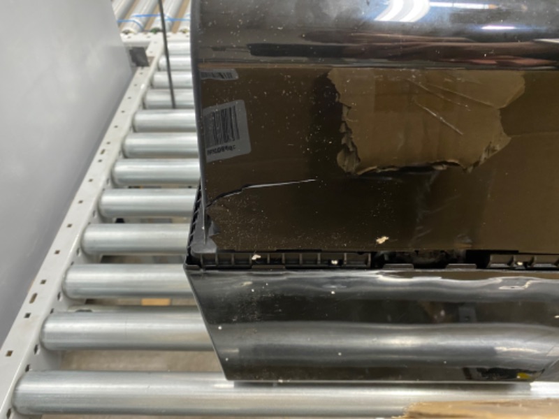 Photo 7 of **MAJOR DAMAGES, TOTAL TOP HALF DOES NOT CLOSE DUE TO IT FALLING, CORNERS ARE CHIPPED OUT AND SUPPORTS NO LONGER DO SO. BACK VENT DOES NOT FIT DUE TO DAMAGES**
NuWave Brio 15.5-Quart Large Capacity Air Fryer Oven + Grill; Patented Integrated Digital Tempe