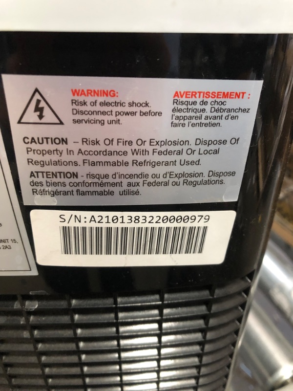 Photo 2 of FRIGIDAIRE EFIC101-BLACK Portable Compact Maker, 26 lb per Day, Ice Making Machine, Black
