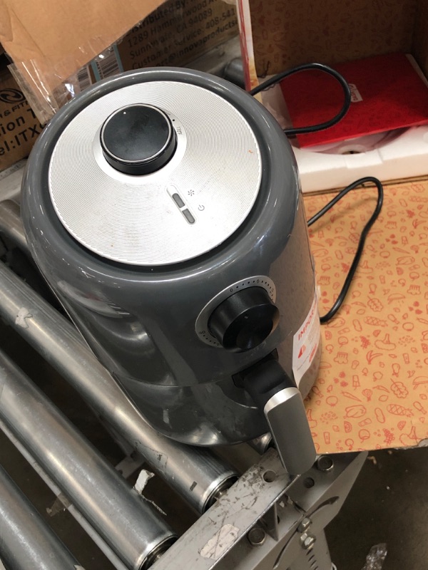 Photo 2 of USED**TESTED**SEE COMMENTS**Dash DCAF150GBGY02 Compact Air Fryer Oven Cooker, 2qt, Grey