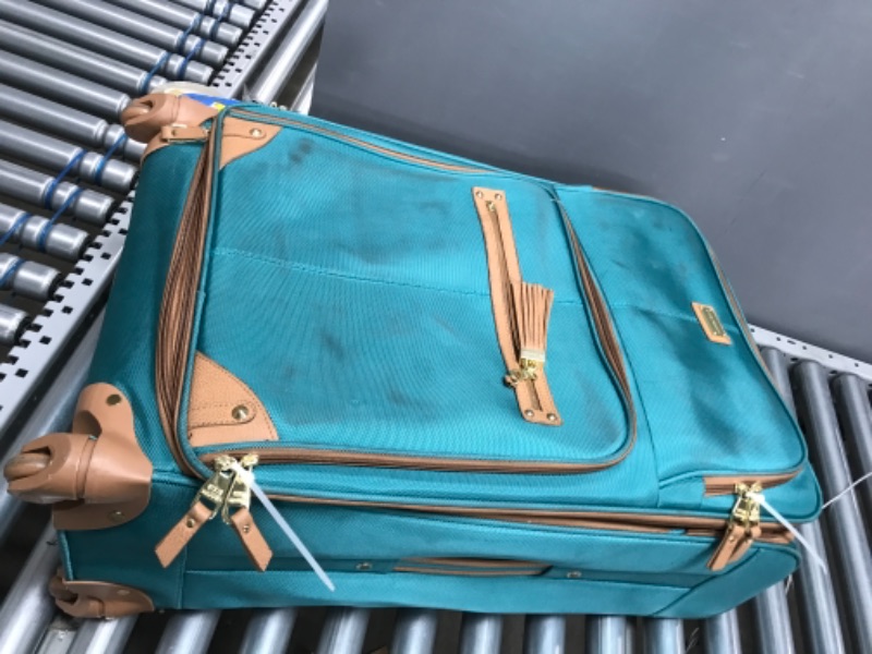 Photo 2 of **STAINS FROM PREVIOUS USE, THREAD IS LOOSE ON BOTTOM OF LARGE SUITCASE**
Steve Madden Designer Luggage Collection - 3 Piece Softside Expandable Lightweight Spinner Suitcase Set - Travel Set includes 20 Inch Carry on, 24 Inch & 28-Inch Checked Suitcases (