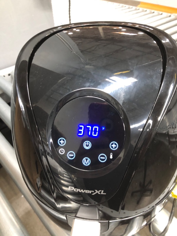 Photo 4 of PowerXL Air Fryer Maxx Classic 4 QT , Special Edition 2021, Extra Hot Air Fry, Cook, Crisp, Broil, Roast, Bake,, High Gloss Finish, Black (4 Quart)
