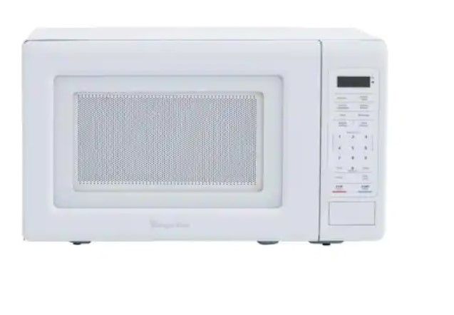 Photo 1 of Magic Chef White Microwave