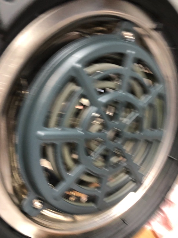Photo 1 of Instant Pot 6 Quart Air Fryer Lid