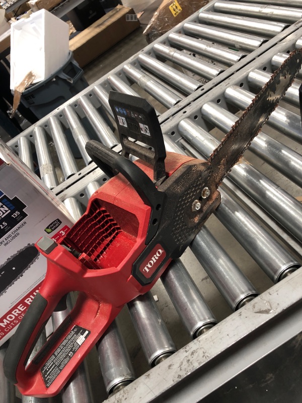 Photo 2 of ***USED***
Toro Flex-Force 16 in. 60-Volt Max Lithium-Ion Battery Electric Cordless Chainsaw, 2.5 Ah Battery and Charger Included
