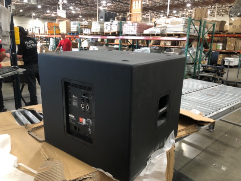 Photo 1 of Jbl Eon618s 1,000W Powered 18" Subwoofer

