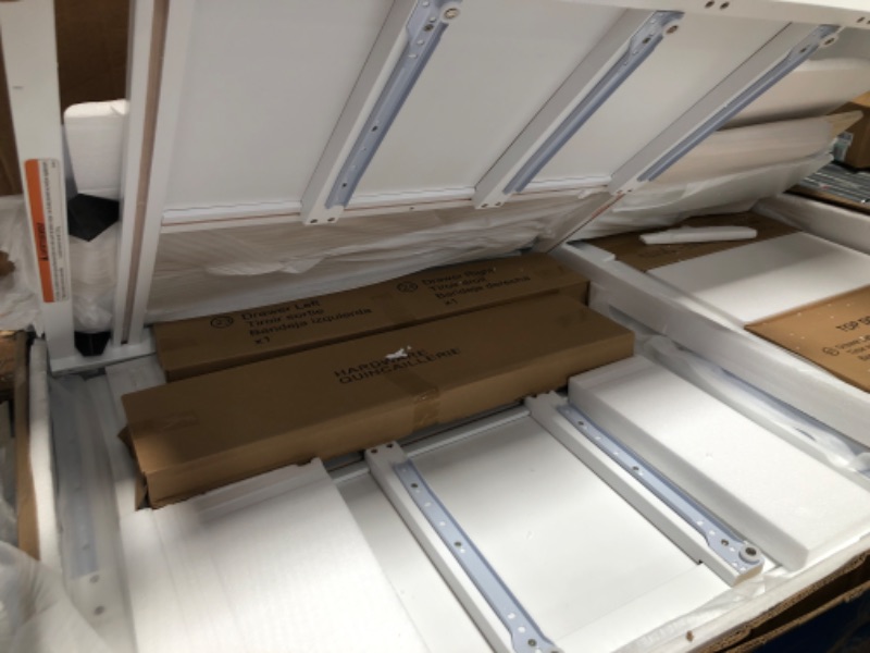 Photo 1 of Graco Remi 4-in-1 Convertible Crib and Changer - White