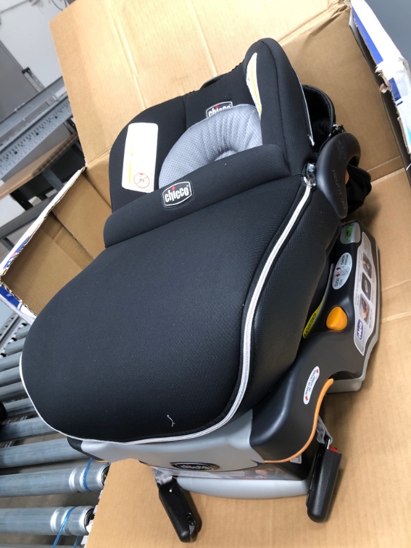 Photo 2 of Chicco KeyFit 30 Zip Air Infant Car Seat, Q Collection
