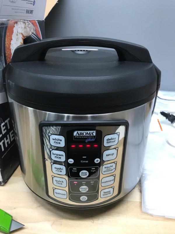 Photo 4 of Aroma Professional Plus ARC-5000SB 20-Cup (Cooked) Digital Rice Cooker, Food Steamer, Slow Cooker, Stainless Exterior/Nonstick Pot