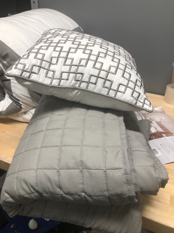 Photo 4 of **INCOMPLETE**
Madison Park Comforter Quilt Combo Set - Modern Luxury Design, All Season Down Alternative Bedding, Matching Shams, Decorative Pillows, Heritage, Color Block Grey King/Cal King(104"x92") 8 Piece
