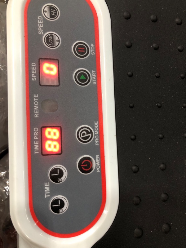 Photo 2 of ** NO STOCK PHOTO***
VIBRATION PLATE WVR1010  **MISSING REMOTE***