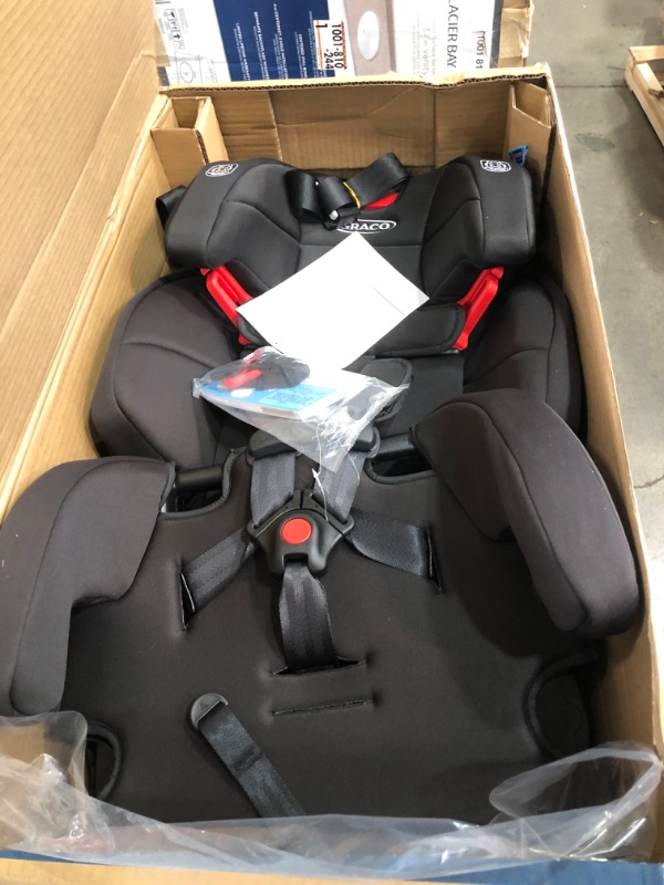 Photo 2 of Graco Tranzitions 3-in-1 Harness Booster Car Seat in Proof
