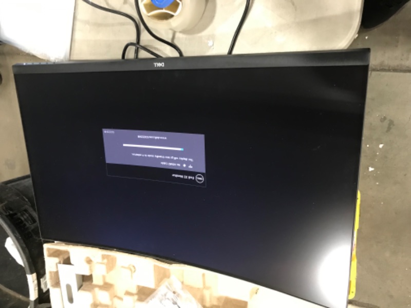 Photo 2 of MISSING HARDWARE**Dell S3222HN 32-inch FHD 1920 x 1080 at 75Hz Curved Monitor, 1800R Curvature, 8ms Grey-to-Grey Response Time (Normal Mode), 16.7 Million Colors, Black (Latest Model)
