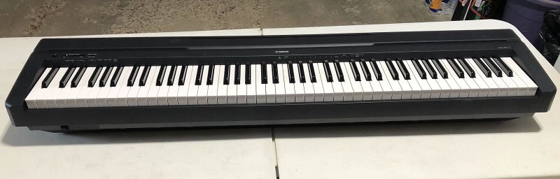 Photo 1 of Yamaha Keyboard P-71B ZV58680 2020 black
