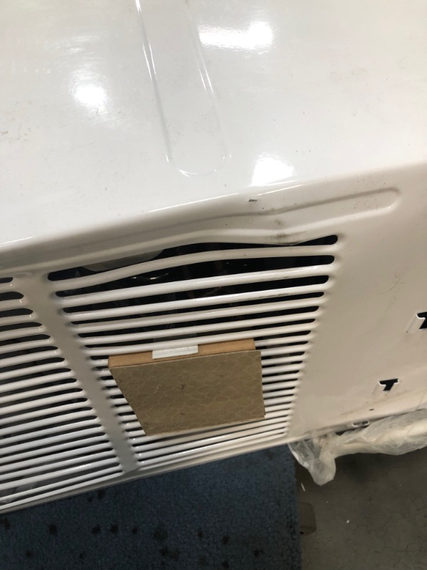 Photo 11 of *USED*
*selling for PARTS*
*SEE last pictures for damage*
Keystone Capability 8,000 115V Window Wall Air Conditioner | 3,500 BTU Supplemental Heating | Sleep Mode | 24H Timer | AC for Rooms up to 350 Sq. Ft | KSTHW08A, 8000, White
