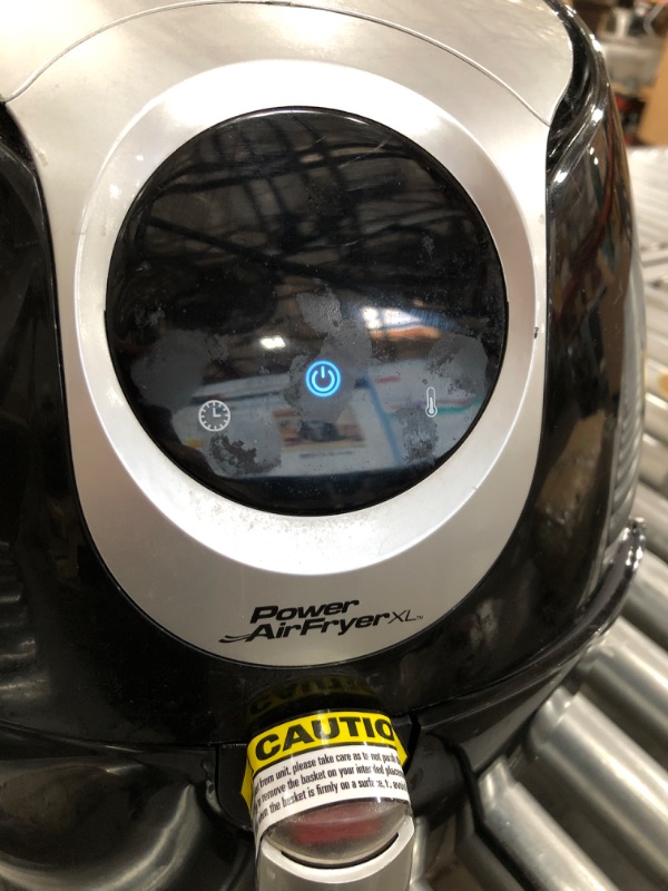 Photo 2 of TESTED TURNS ON** DAMAGED DOOR WON'T SHUT ALL THE WAY***
Power Air Fryer XL 5.3 Quart
