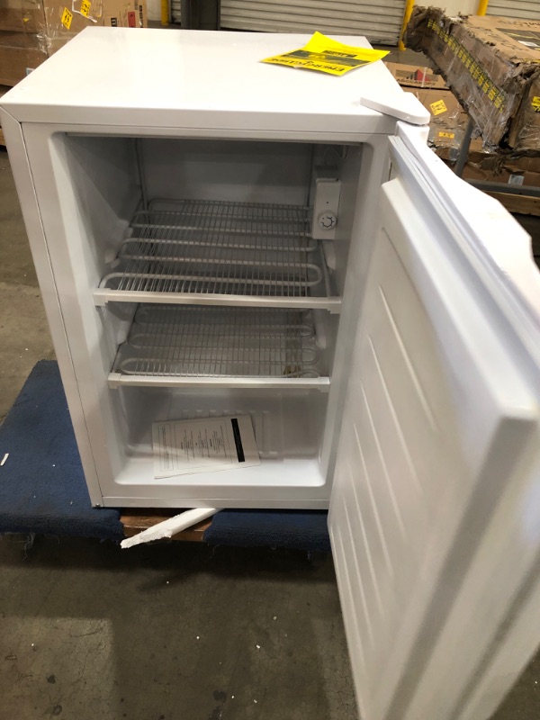 Photo 3 of ANTARTIC STAR HOUSEHOLD FREEZER 3.0 CU.FT  BD-88-E