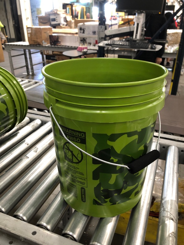 Photo 2 of ***PACK OF 2 *** Leaktite 5 Gal. Camo Pail, Green
