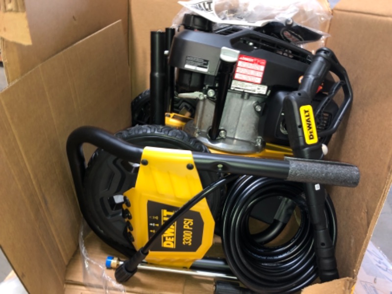 Photo 5 of DEWALT 3300 PSI 2.4 GPM Gas Cold Water Pressure Washer with HONDA GCV200 Engine