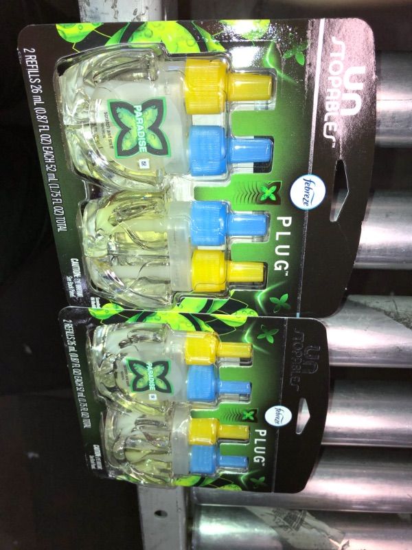 Photo 1 of 2PCK- Febreze Unstoppables Plug Odor-Eliminating Air Freshener Refill, Paradise, 2 Ct
