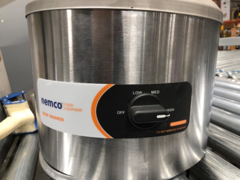 Photo 3 of Nemco - 11 Qt Round Countertop Food Warmer
