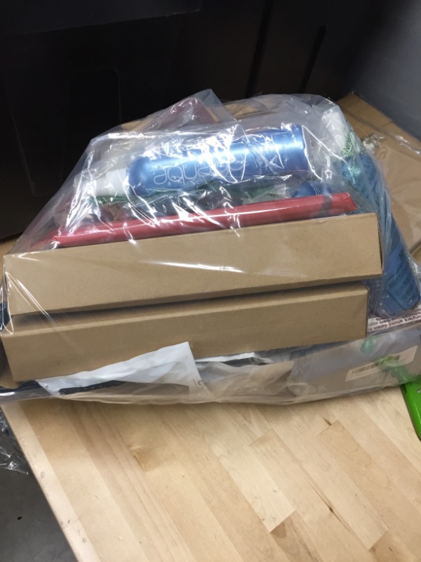 Photo 1 of ***SOLD AS IS *** NO  REFUNDS BUNDLE OF ASSORTED HOME GOODS