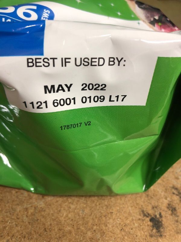 Photo 1 of **expire date: 05/2022** Purina DentaLife Made in USA Facilities Dog Dental Chews, ActivFresh Daily Oral Care Mini - 16.9 oz. Pouch