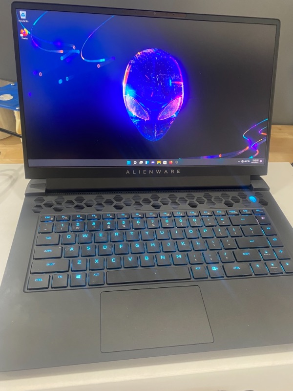 Photo 2 of Alienware M15 R6 Gaming Laptop, 15.6 inch QHD 240Hz Display, Intel Core i7-11800H, 32GB DDR4 RAM, 1TB SSD, NVIDIA GeForce RTX 3080 8GB GDDR6, Windows 11 Home, Dark Side of The Moon
