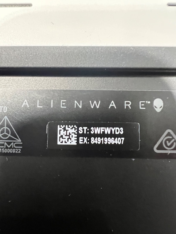 Photo 14 of Alienware m15 R4 Gaming Laptop, 15.6 inch Full HD (FHD) - Intel Core i7-10870H, 16GB DDR4 RAM, 512GB SSD, NVIDIA GeForce RTX 3060 6GB GDDR6, Windows 10 Home - Lunar Light (Latest Model)