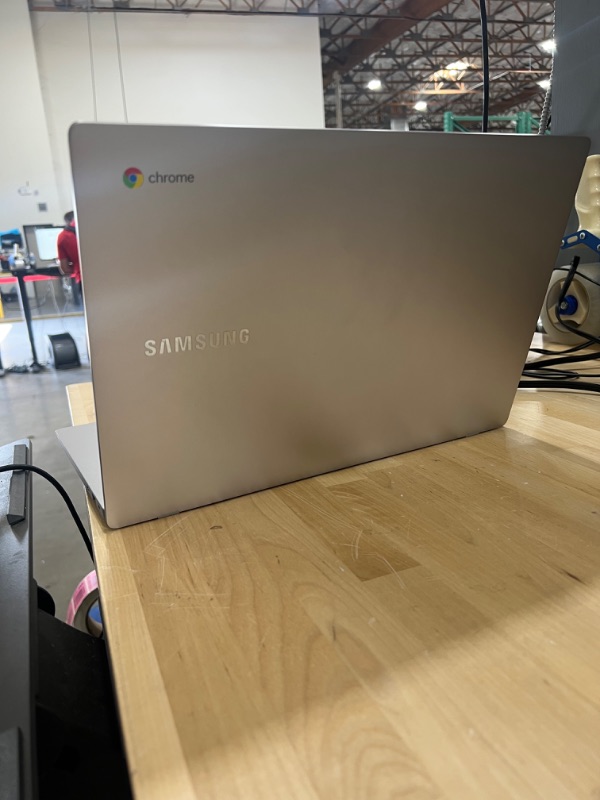 Photo 3 of Samsung - 15.6" Chromebook - Intel Celeron - 4GB Memory - 32GB eMMC Flash Memory - Platinum Titan