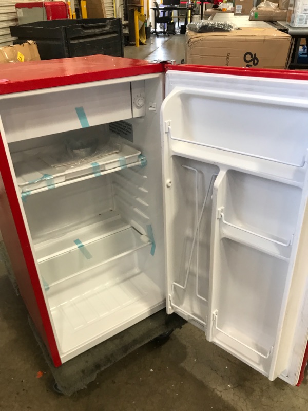 Photo 8 of FRIGIDAIRE EFR372-RED 3.2 Cu Ft White Retro Compact Rounded Corner Premium Mini Fridge