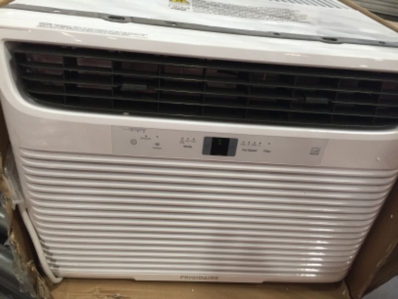 Photo 6 of ***PARTS ONLY*** Frigidaire 15,000 BTU Connected Window-Mounted Room Air Conditioner