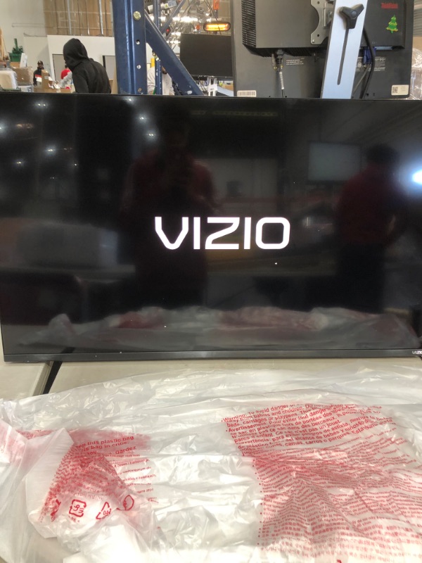Photo 1 of VIZIO 50-Inch M-Series Premium 4K UHD Quantum Color LED HDR Smart TV with Apple AirPlay 2 and Chromecast Built-in, Dolby Vision, HDR10+, HDMI 2.1, Variable Refresh Rate, M50Q7-J01, 2021 Model
