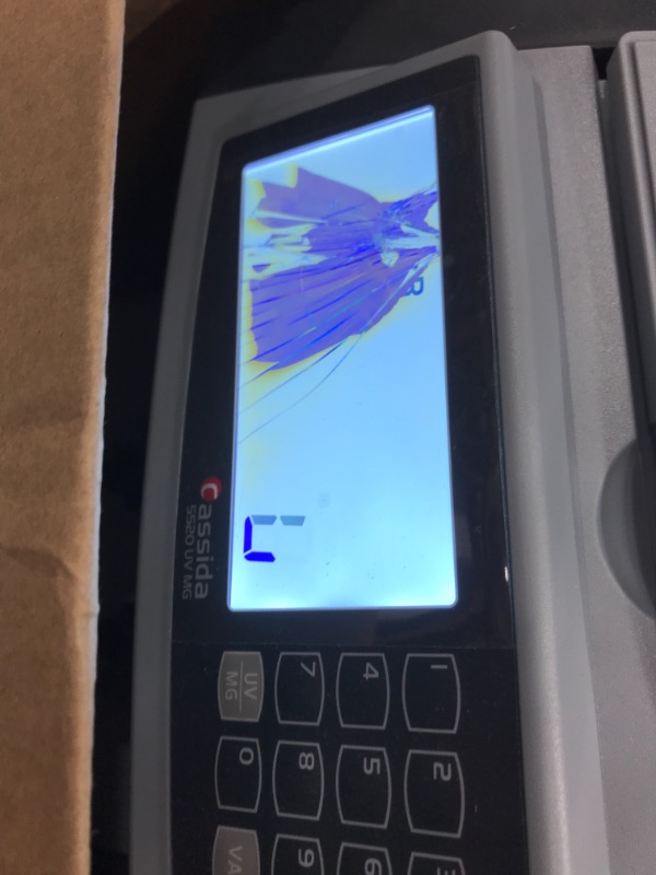 Photo 2 of **damaged screen** Cassida 5520 UV/MG - USA Money Counter with ValuCount, UV/MG/IR Counterfeit Detection, Add and Batch Modes - Large LCD Display & Fast Counting Speed 1,300 Notes/Minute
