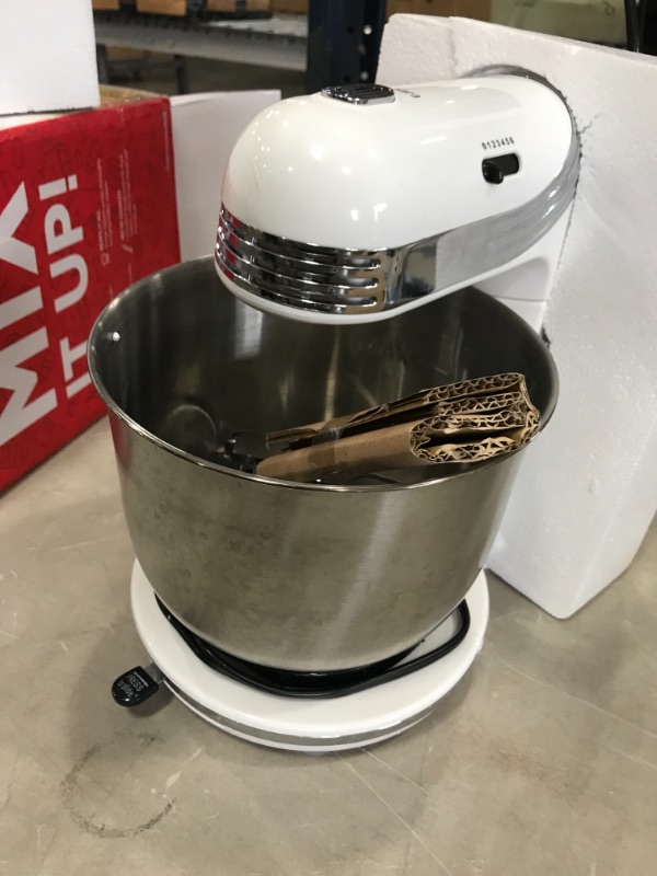 Photo 3 of Dash Everyday Stand Mixer (White)