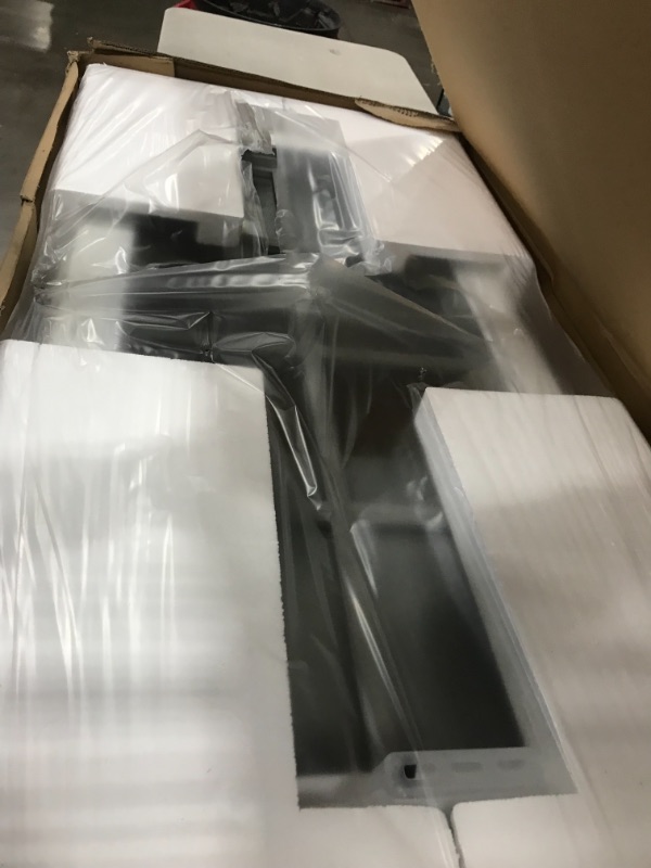 Photo 1 of 24 in. x 48 in. Left-Hand Vinyl Casement Window with Grids and Screen in White
