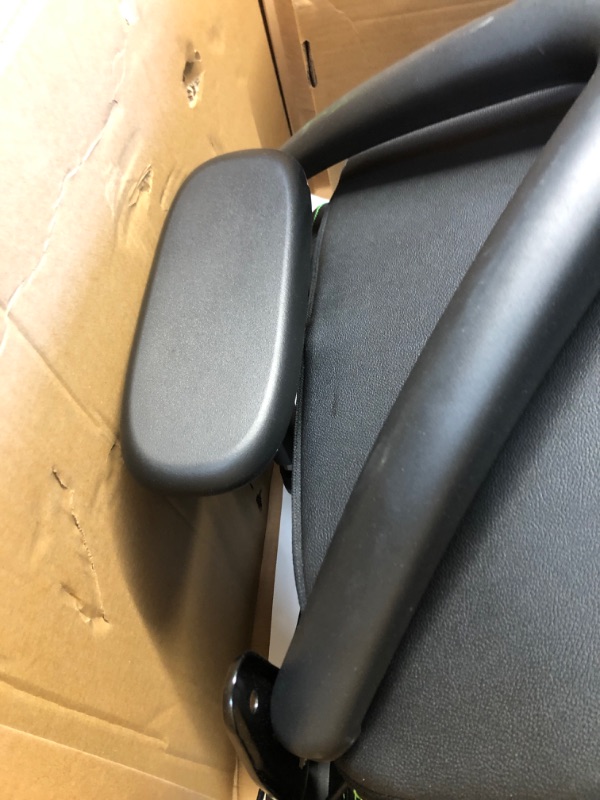 Photo 1 of Razer Iskur XL Gaming Chair: Ergonomic Lumbar Support System - Multi-Layered Synthetic Leather Foam Cushions - Engineered to Carry - Memory Foam Head Cushion - Black/Green
INCOMPLETE