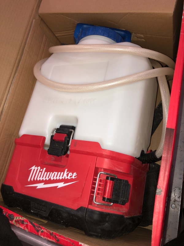 Photo 2 of Milwaukee M18 18-Volt 4 Gal. Lithium-Ion Cordless Switch Tank Backpack Water Supply Kit with 3.0 Ah Battery and Charger