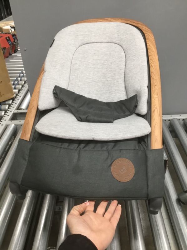 Photo 3 of Maxi-Cosi Kori 2-in-1 Rocker, Essential Graphite
