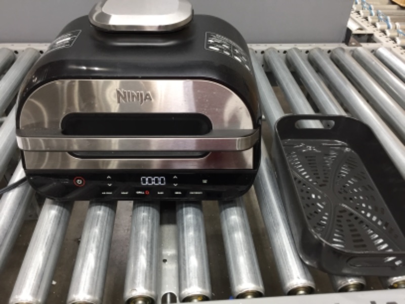 Photo 2 of Ninja Foodi Smart Xl 6-in-1 Indoor Grill with 4-Quart Air Fryer, Roast, Bake, Dehydrate, Broil, and Smart Cook System, FG551